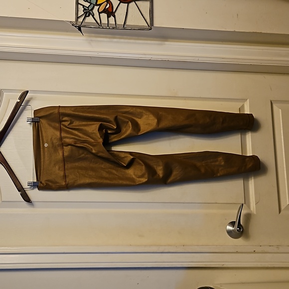 Lululemon Gold Align yoga pants - Picture 2 of 4